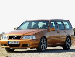 Gul Begagnad 1997 Volvo V70 Kombi | 25 000 kr
