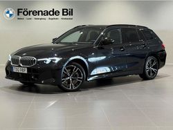 Svart Ny 2025 BMW 330e M Sport Kombi | 638 700 kr (Marknadspris)