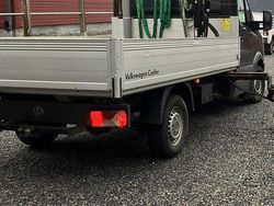Svart Begagnad 2016 VW Crafter Van | 262 500 kr