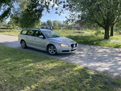 Grå Begagnad 2011 Volvo V70 Drive Kinetic Kombi | 57 900 kr (Bra pris)