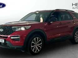 Röd (red) Begagnad 2022 Ford Explorer ST-Line SUV | 619 900 kr (Marknadspris)