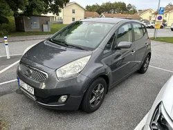 Grå Begagnad 2011 Kia Venga Comfort Halvkombi | 23 000 kr (Superpris)
