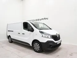 Flerfärgad Begagnad 2015 Renault Trafic Van | 109 800 kr (Marknadspris)