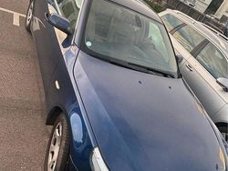 Blå Begagnad 2006 BMW 525 Sedan | 89 000 kr (Lite dyr)