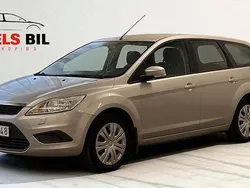 Grå Begagnad 2009 Ford Focus Trend Kombi | 34 900 kr (Marknadspris)