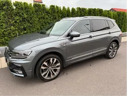 Grå Begagnad 2021 VW Tiguan Allspace SUV | 364 900 kr (Marknadspris)