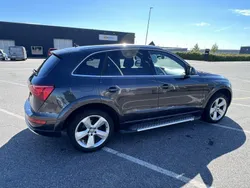 Grå Begagnad 2011 Audi Q5 Design SUV | 125 000 kr (Marknadspris)