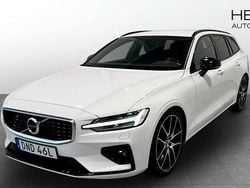 Vit (white) Begagnad 2019 Volvo V60 R-Design Kombi | 284 900 kr (Marknadspris)