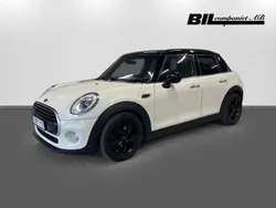 Vit Begagnad 2016 Mini Cooper Pepper Halvkombi | 139 000 kr (Lite dyr)