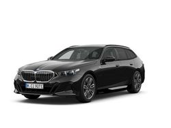 Svart Ny 2025 BMW 530e M Sport Kombi | 709 500 kr (Bra pris)