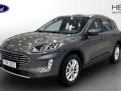 Grå Begagnad 2023 Ford Kuga Titanium SUV | 289 900 kr (Lite dyr)
