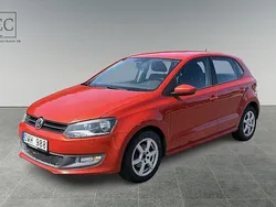 Orange Begagnad 2010 VW Polo Halvkombi | 39 900 kr (Marknadspris)