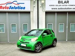 Silver Begagnad 2009 Toyota iQ Style Halvkombi | 59 900 kr (Marknadspris)