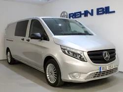 Silver Begagnad 2021 Mercedes Vito Minibuss | 429 900 kr (Dyr)