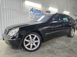 Svart Begagnad 2004 Mercedes C180 Avantgarde Kombi | 24 900 kr (Marknadspris)