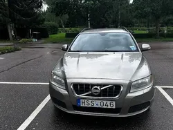 Brun Begagnad 2010 Volvo V70 Kinetic Kombi | 68 000 kr (Bra pris)