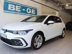 Vit Begagnad 2023 VW Golf VIII GTE Halvkombi | 369 000 kr