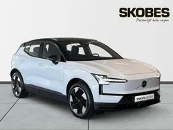 Ljusblå (blå) Begagnad 2024 Volvo EX30 Plus SUV | 429 900 kr (Marknadspris)
