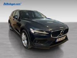 Begagnad 2023 Volvo V60 CC Kombi | 439 000 kr (Dyr)