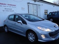Ljusgrå (grå) Begagnad 2008 Peugeot 308 Halvkombi | 39 500 kr (Marknadspris)