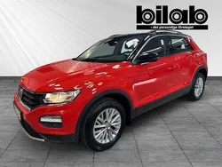 Röd Begagnad 2018 VW T-Roc Style SUV | 179 000 kr (Marknadspris)