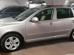 Brun Begagnad 2011 Skoda Octavia Kombi | 60 000 kr (Bra pris)