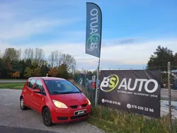 Röd Begagnad 2005 Mitsubishi Colt Halvkombi | 19 000 kr (Marknadspris)