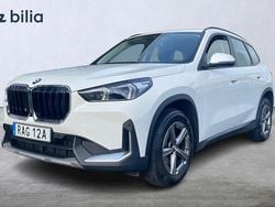 Vit Begagnad 2023 BMW X1 SUV | 349 000 kr (Bra pris)
