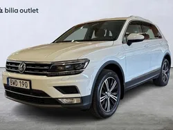 Vit Begagnad 2017 VW Tiguan Executive SUV | 214 900 kr (Marknadspris)
