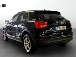 Svart Begagnad 2022 Audi Q2 Proline SUV | 244 000 kr (Marknadspris)