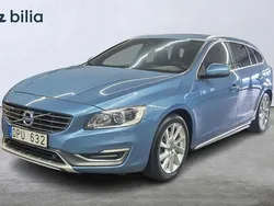 Blå Begagnad 2013 Volvo V60 Business Edition Kombi | 109 900 kr (Marknadspris)