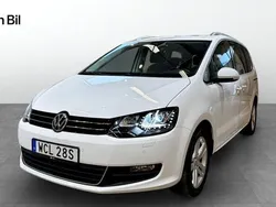 Vit Begagnad 2020 VW Sharan Minibuss | 364 900 kr (Lite dyr)
