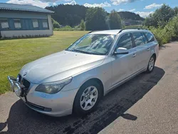 Ljusgrå (grå) Begagnad 2010 BMW 520 Kombi | 49 900 kr (Bra pris)