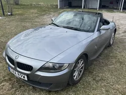 Grå Begagnad 2006 BMW Z4 Cab | 140 000 kr (Marknadspris)