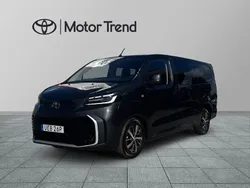 Grå Begagnad 2024 Toyota Proace Van | 529 000 kr