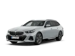 Grå Ny 2025 BMW 530e M Sport Kombi | 719 000 kr (Bra pris)