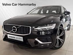 Svart Begagnad 2021 Volvo V60 Kombi | 419 000 kr (Dyr)
