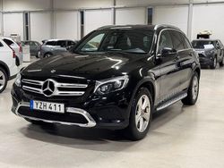 Svart Begagnad 2017 Mercedes GLC220 SUV | 229 900 kr (Marknadspris)