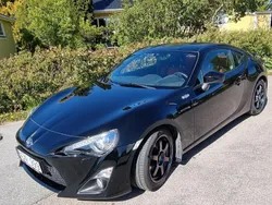 Svart Begagnad 2012 Toyota GT86 GT Sportkupé | 219 000 kr