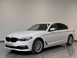 Vit Begagnad 2017 BMW 530 Sport Line Sedan | 319 900 kr (Marknadspris)