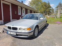 Begagnad 1999 BMW 728 Sedan | 32 000 kr