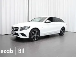 Vit Begagnad 2020 Mercedes C300e Kombi | 289 500 kr (Marknadspris)