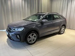 Grå Begagnad 2024 VW Taigo R-line SUV | 254 900 kr (Lite dyr)