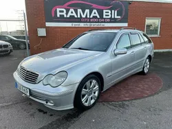 Ljusgrå Begagnad 2002 Mercedes C270 Avantgarde Kombi | 13 900 kr