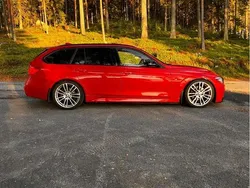 Röd Begagnad 2016 BMW 320 M Sport Kombi | 186 000 kr (Dyr)