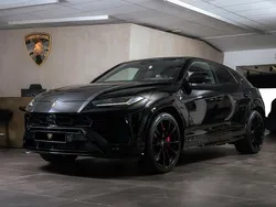 Svart Begagnad 2020 Lamborghini Urus SUV | 2 339 000 kr