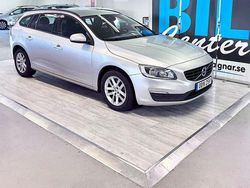 Silver Begagnad 2016 Volvo V60 Business Edition Kombi | 139 000 kr (Marknadspris)