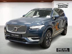 Mörkblå (blå) Begagnad 2023 Volvo XC90 Plus SUV | 619 000 kr (Bra pris)