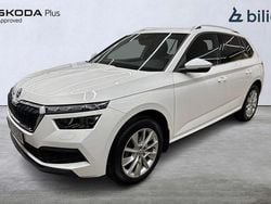 Vit Begagnad 2023 Skoda Kamiq Style SUV | 264 500 kr (Marknadspris)