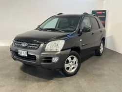 Svart Begagnad 2005 Kia Sportage 4 SUV | 44 900 kr (Marknadspris)